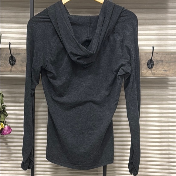 Puma Black V-Neck Top with Pink Logo - Picture 8 of 8